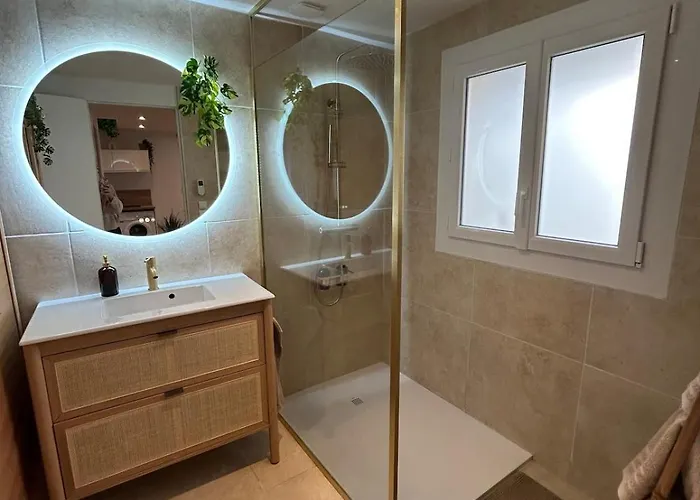 דירה Bali Et Sauna Prive - Video Projecteur - Escapade Romantique-centre קרקסון